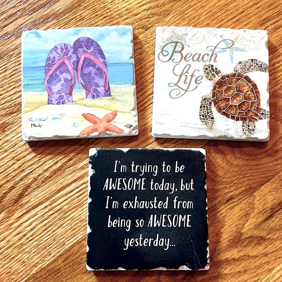 🎁 NWOT🏖 BUNDLE OF 6 CORK-BACK BEACH & CAT COASTERS 4” x 4” - Picture 2 of 9